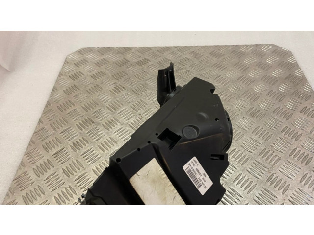 Pojistková skříňka Крышка ящика предохранителей 31398001, 31398000 Volvo XC90 2020