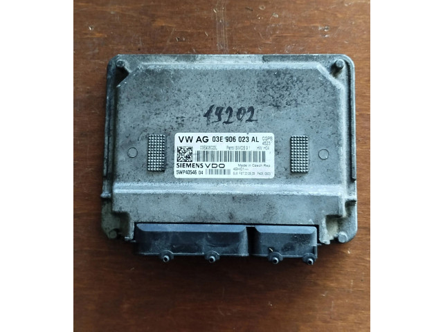 Блок управления двигателя 03E906023AL, 5WP4054604 Skoda Fabia Mk3 (NJ)