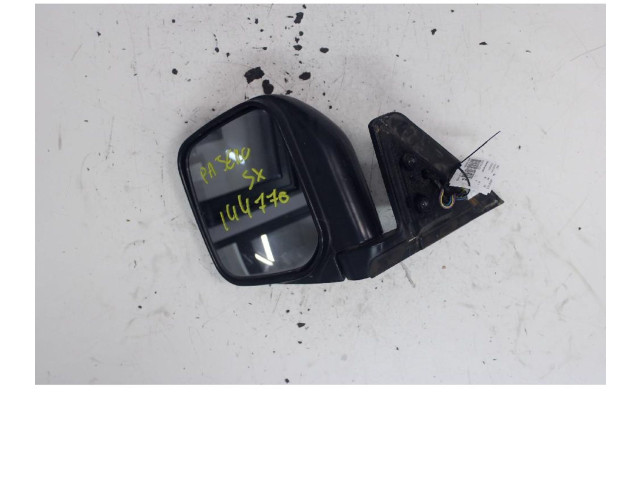 Zpětné zrcátko Mitsubishi Pajero 2002