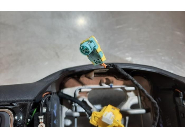 Руль Citroen C3 Aircross 2017 - года 98118752ZD