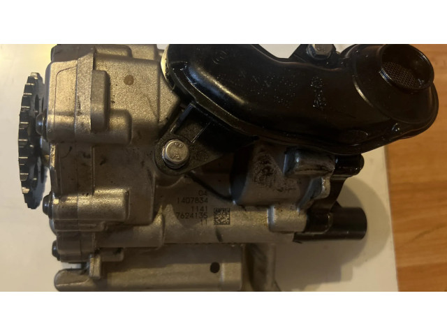 Čerpadlo oleje 7624135 BMW 5 G30 G31 2.0