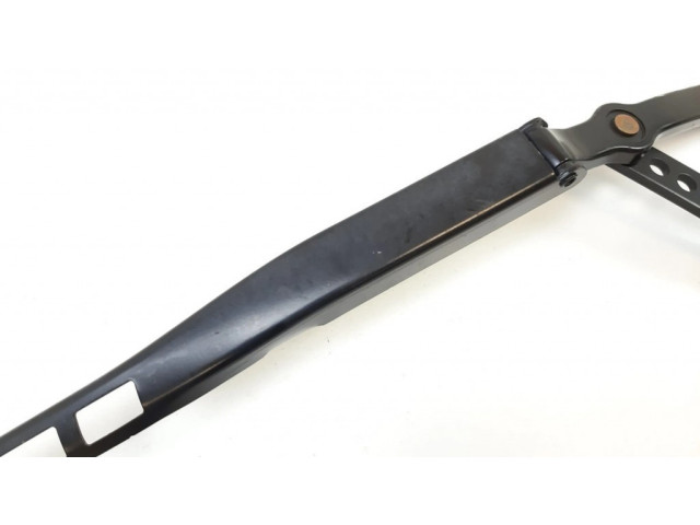 Ножка стеклоочистителей лобового стекла