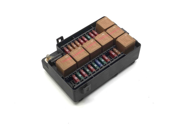 Блок предохранителей LJD2822AA Jaguar XK8 - XKR