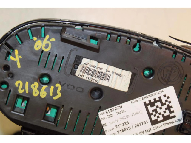 Панель приборов Lancia Ypsilon