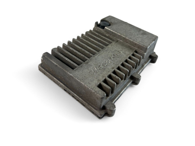 Блок управления двигателем Блок управления 10040651   Volvo V70