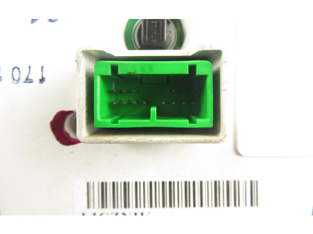 Панель приборов 8637993, 8637993   Volvo S60       