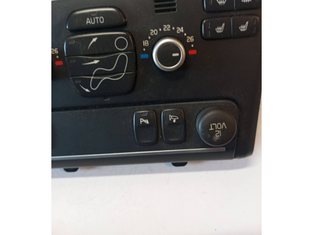 Блок управления климат-контролем 30710682 Volvo XC90