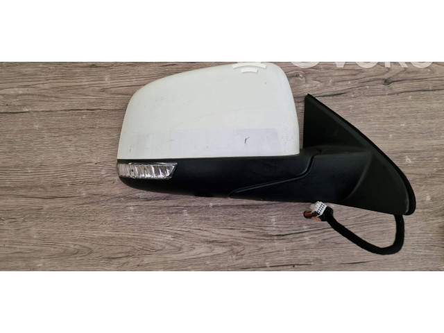 Зеркало электрическое Jeep Grand Cherokee 2010 - 2021 года