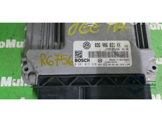 Блок управления двигателем Блок управления 0281013228, 03G906021KK Volkswagen Jetta V