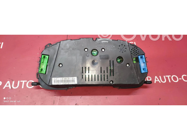 Панель приборов 1U0920911J Skoda Octavia Mk1 (1U)