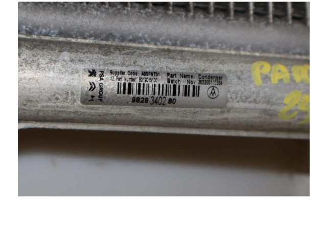 Электрический вентилятор радиаторов 9806313580 Peugeot Partner III