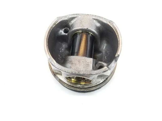 Поршень с шатуном 04L107065A, 04L107065A Volkswagen Caddy