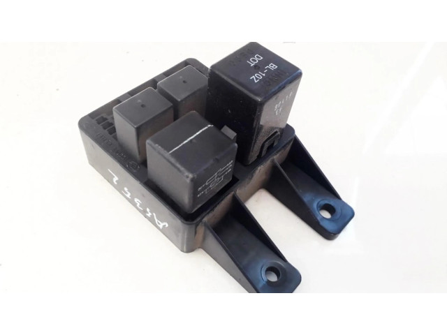 Pojistková skříňka 911803A000, 91180-3A000 Hyundai XG 1999