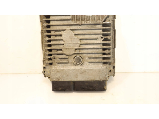 Блок управления двигателем Блок управления 5WP42686AA Skoda Fabia Mk2 (5J)