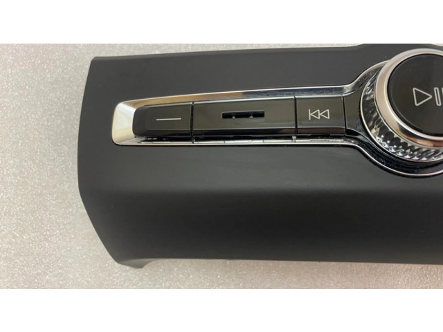 Мультимедийный контроллер