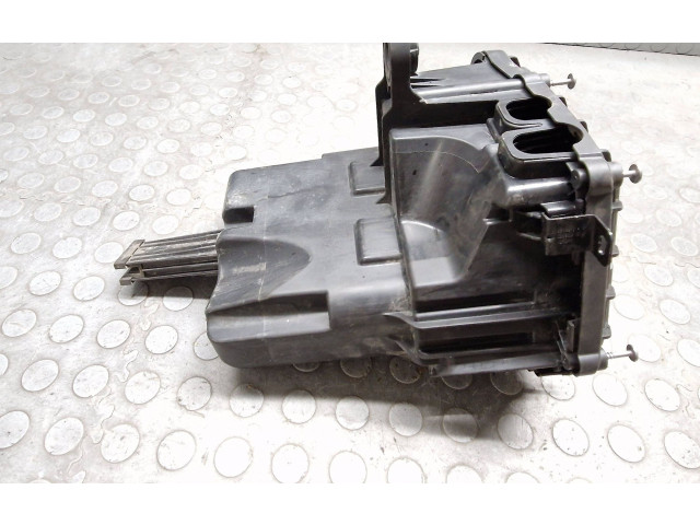 Блок предохранителей 8509909, 8509910 BMW X3 F25