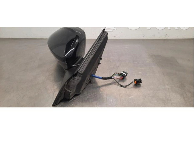 Zpětné zrcátko Peugeot 208 2020