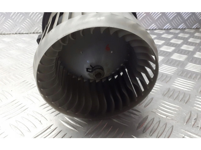 Вентилятор печки MF016070-0701 Mitsubishi Colt