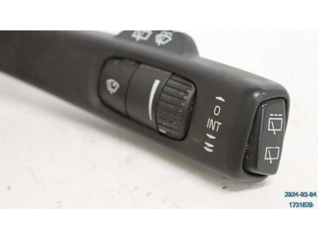 Ручка стеклоочистителей 31275360   Volvo V70