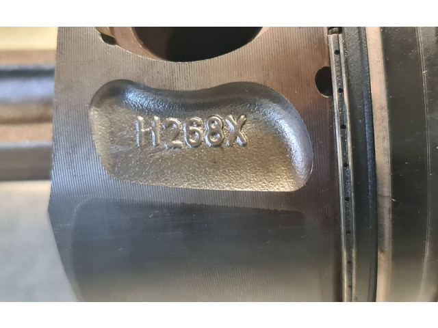  Поршень с шатуном  H268X  Land Rover Discovery 4 - LR4  