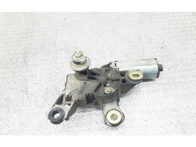 Моторчик заднего дворника 1J6955711B    Volkswagen Golf IV