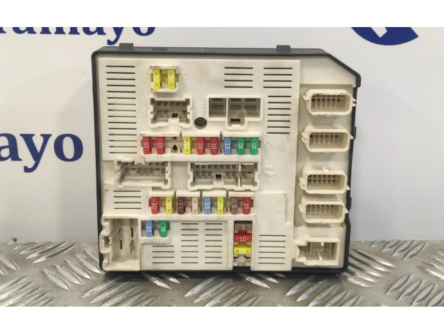 Pojistková skříňka Řídící jednotka BSM 284B60168R, 519331E01   Renault Megane III 2011