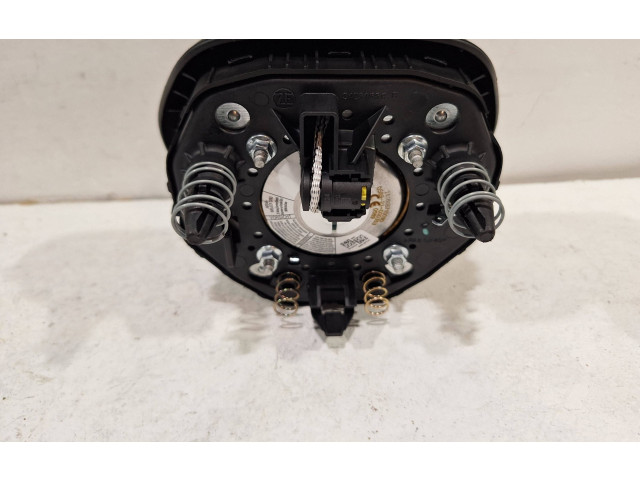 Подушка безопасности водителя 985104528R   Renault Trafic III (X82)