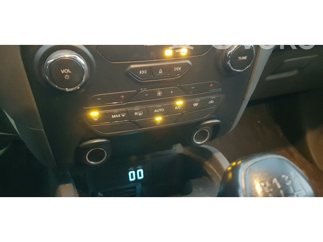 Блок управления климат-контролем EB3T18E245   Ford Ranger