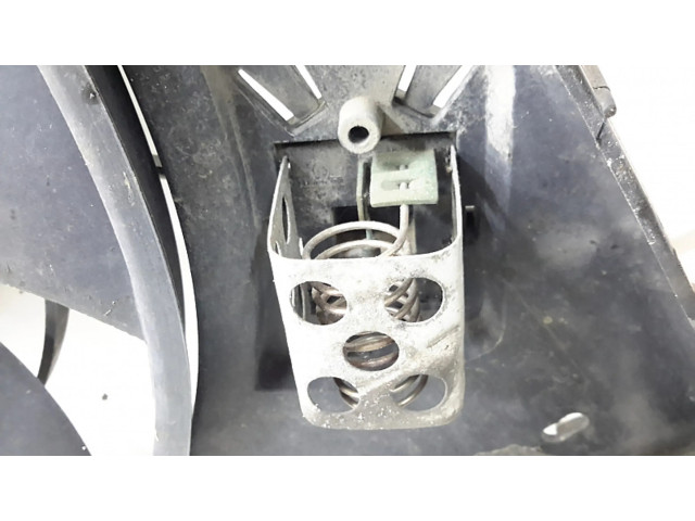 Вентилятор радиатора 214819914 Dacia Duster