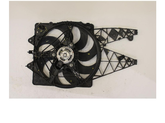 Вентилятор радиатора Alfa Romeo Mito 0.9