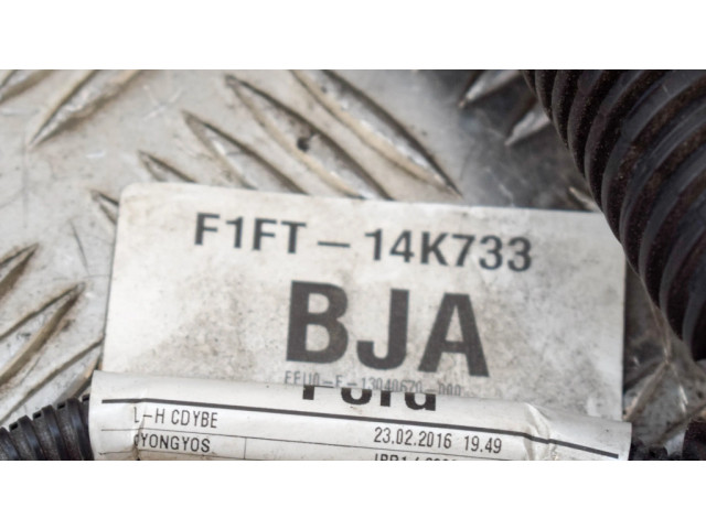 Блок предохранителей  AV6T14A067AD, F1FT14K733BJA   Ford Focus    