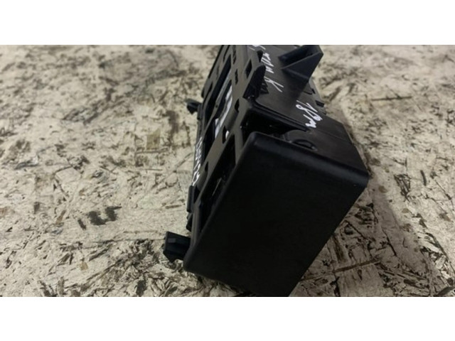 Блок управления климат-контролем 84295139 Opel Astra K