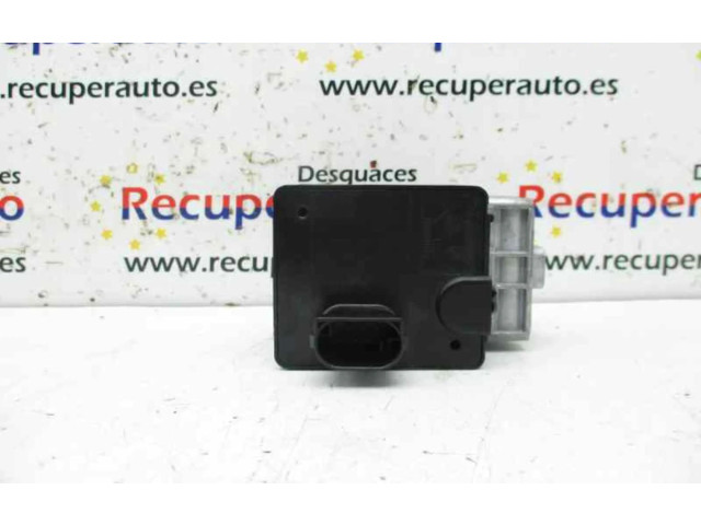 Řídící jednotka 237106957R Renault Captur 2016