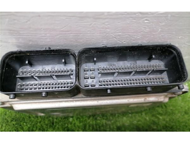 Блок управления двигателем Блок управления 96862888, 281014747 Chevrolet Epica