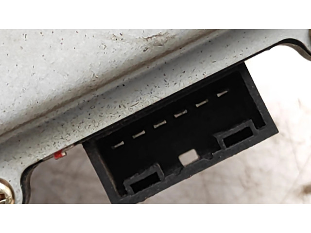 Моторчик заднего дворника 96627058    Chevrolet Captiva