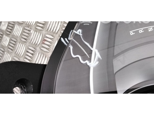 Панель приборов 31453039 Volvo V70