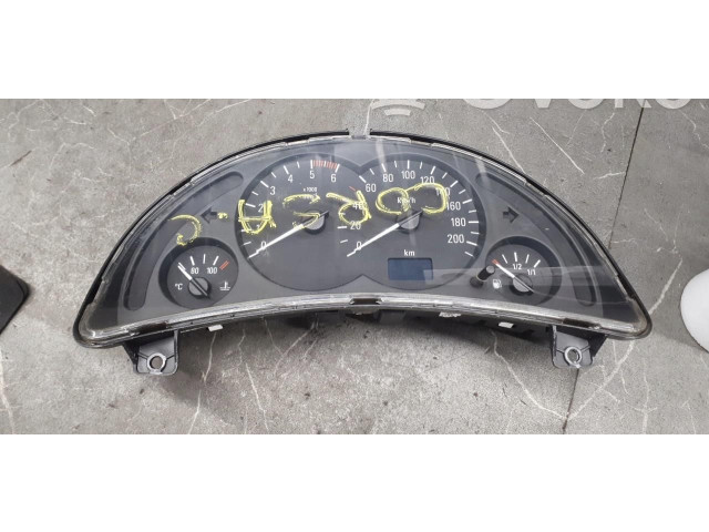Панель приборов 88311302   Opel Meriva A       