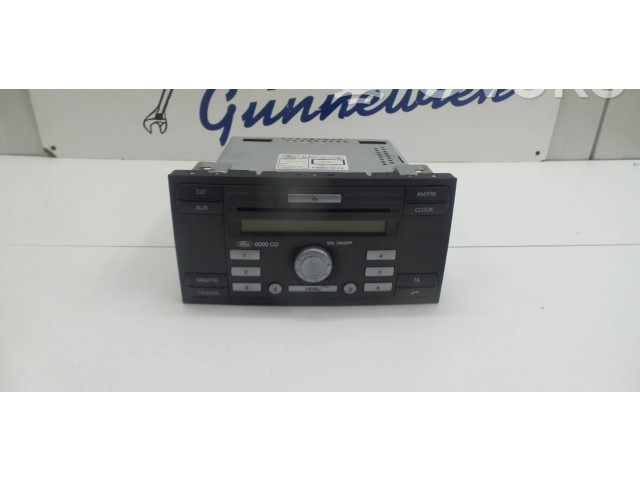 Радио/ проигрыватель CD/DVD / навигация Ford Fusion 2002 - 2005 года