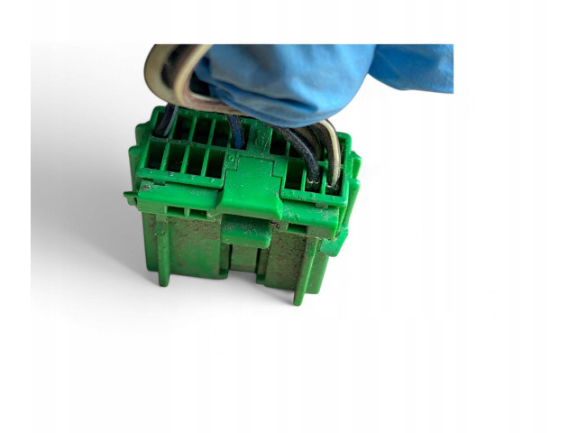 Зеркало электрическое        Volvo V70  2008 - 2013 года   