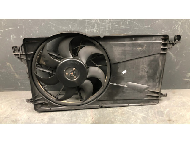 Вентилятор радиатора     3135103743    Ford Focus 1.8