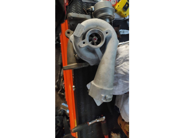 Turbodmychadlo Турбина Volkswagen Multivan T5