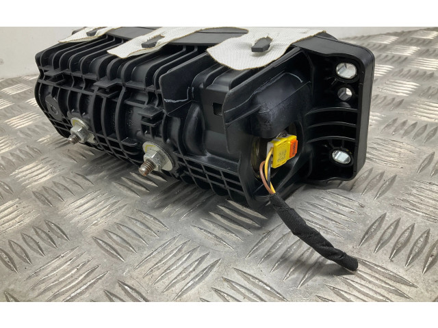 Подушка безопасности пассажира 8U0880204D Audi Q3 8U