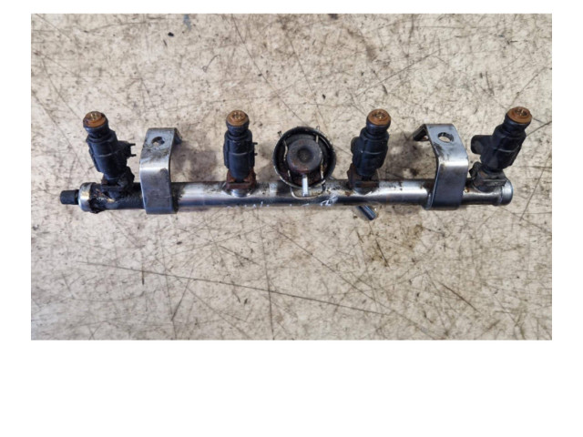 Топливная рампа 04777859AD   Mini One - Cooper R50 - 53  