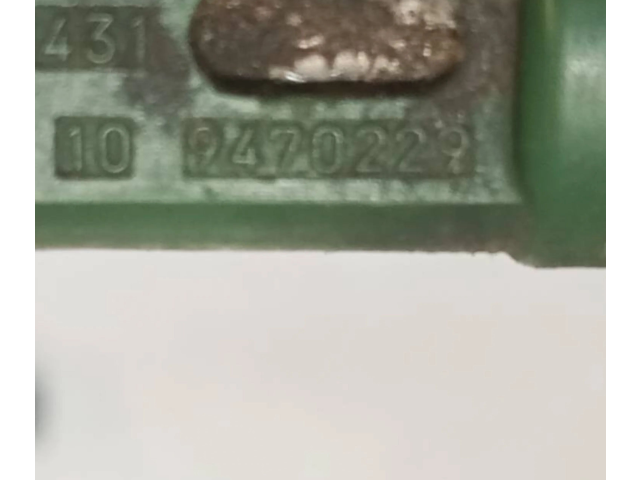 Форсунка 9470229    Volvo V70   