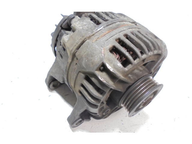 Генератор MD353869, MD353869 Mitsubishi Carisma