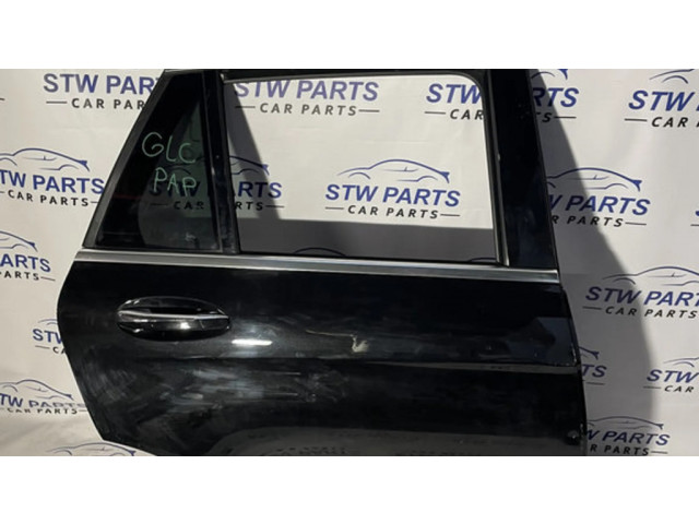 Задняя дверь