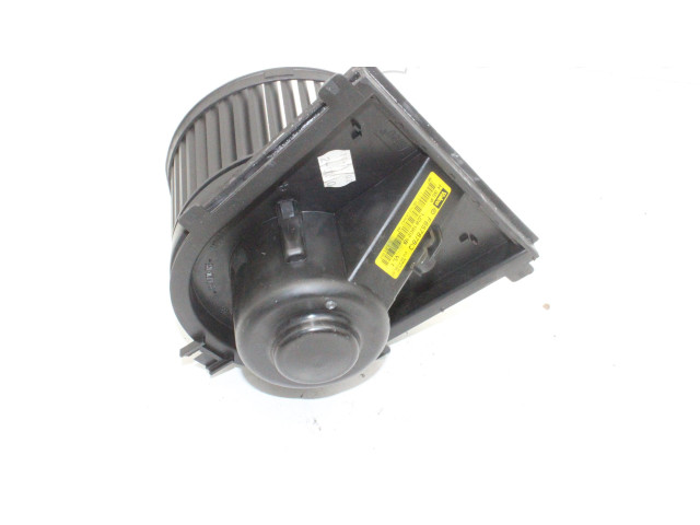 Вентилятор печки    1J2819021B   Audi TT Mk1