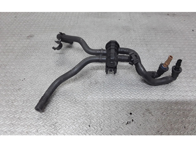 Vstřikovací lišta 6J0127247   Seat Ibiza IV (6J,6P)     