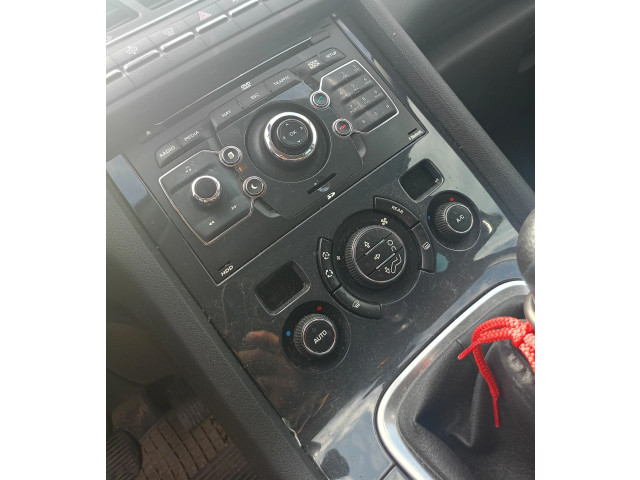 Блок управления климат-контролем    Peugeot 5008