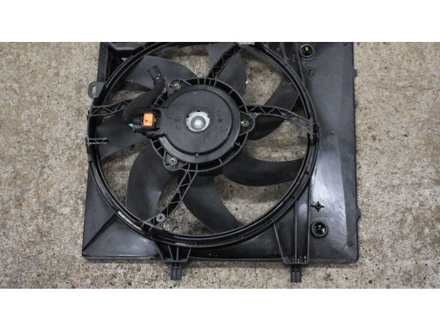 Вентилятор радиатора Peugeot 2008 I